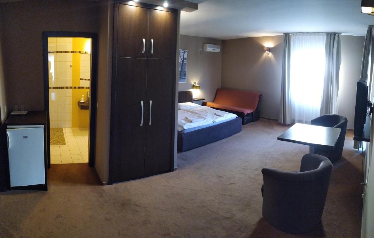 Zala Aranya Panzió Hotel Zalakaros Exterior foto