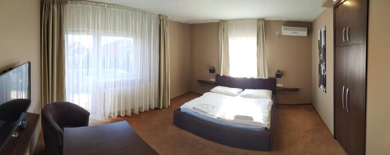 Zala Aranya Panzió Hotel Zalakaros Exterior foto