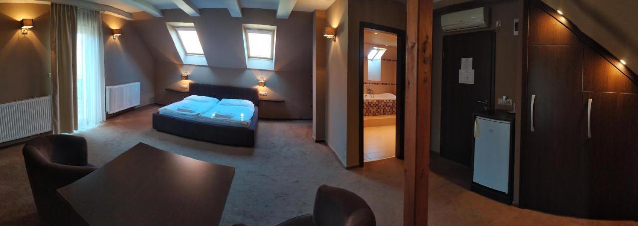 Zala Aranya Panzió Hotel Zalakaros Exterior foto